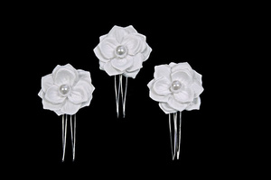 White Pearl Gardenia Mini 3 Pin Set